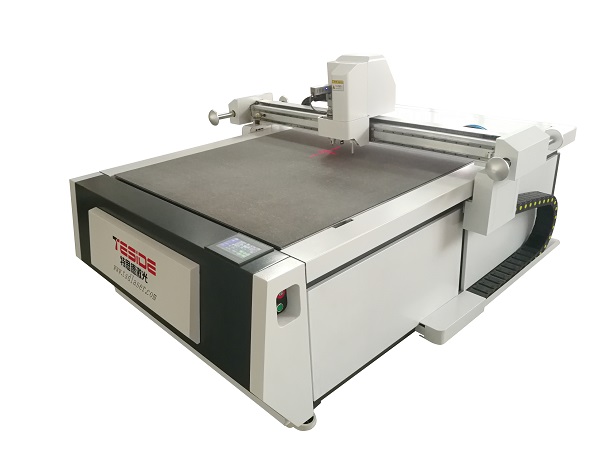 Flatbed Digital CNC Paper Board Cutting Machine Plotter